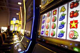 888gco Myanmar — Slot ဂိမ်းနှင့် Live Casino ရလဒ်များ Myanmar ကစားသမားများ MMK ဖြင့် ဆုငွေ ထုတ်ယူနေသည့် မြင်ကွင်း